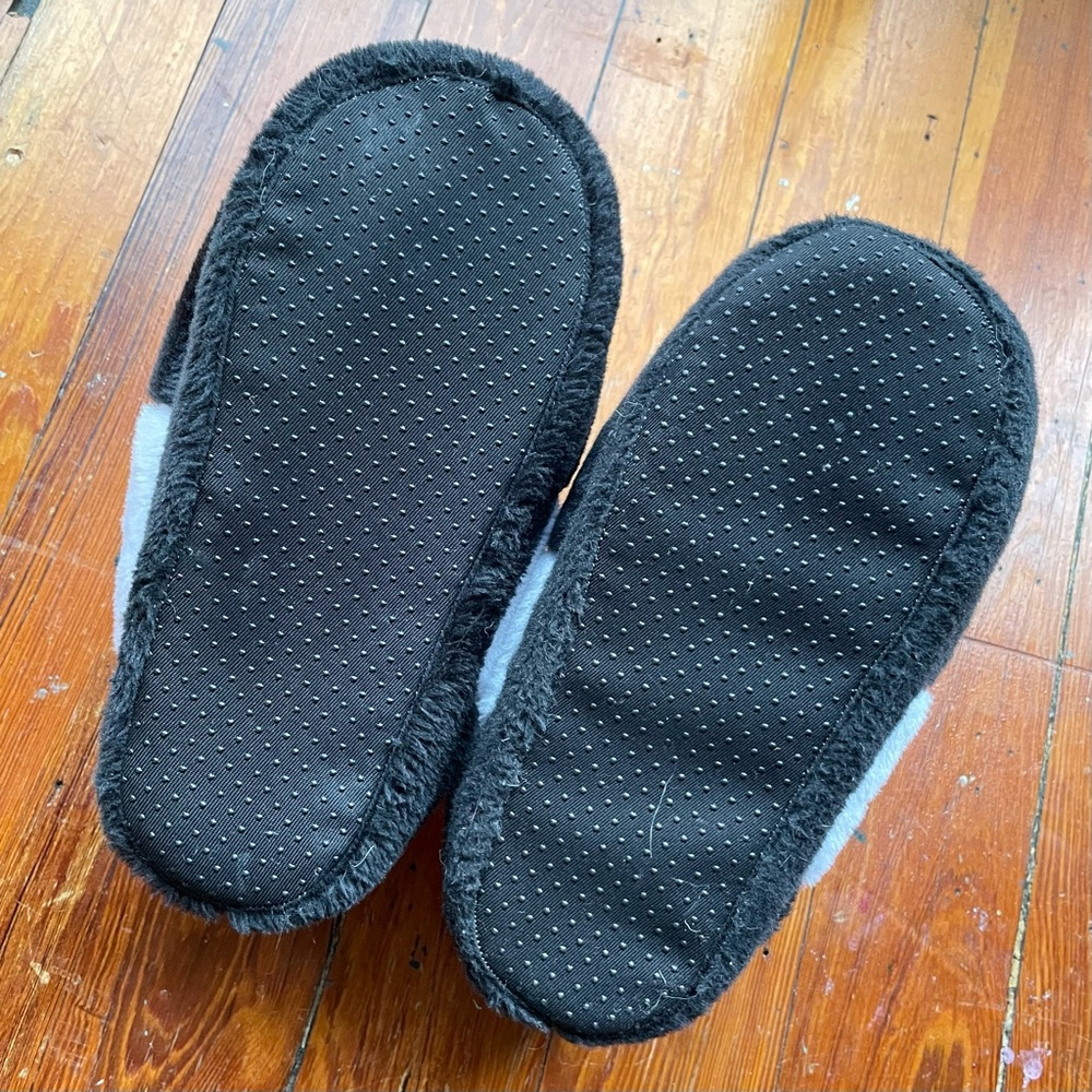 Panda Slippers - Picture 8 of 9